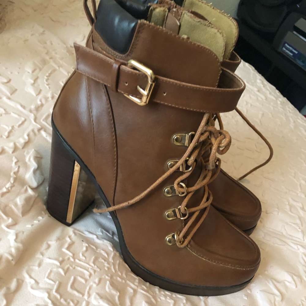 Torrid boots